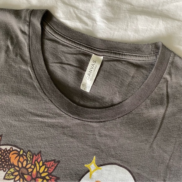 Cute spoopy ghost tee 🍂 - Picture 7 of 9